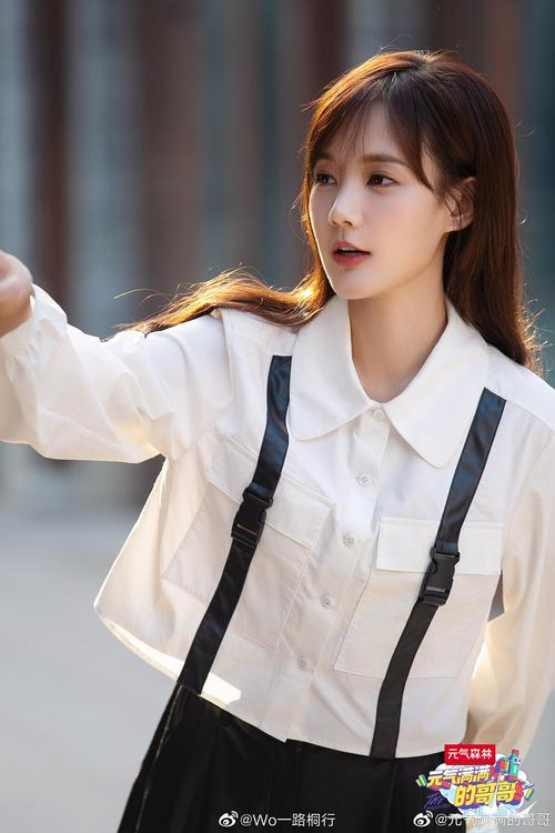 再次从短发坑爬到长发坑,李一桐,请一直长发