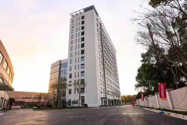 上海中医药大学李琦严重违反教师职业道德被解聘