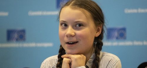 瑞典环保少女秒变"新冠专家"上节目,网友:小丑也配当专家?