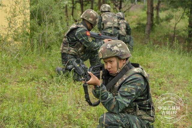 武警吉林省总队机动支队"魔鬼周"极限训练拉开帷幕