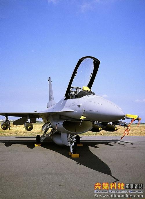 f-16战斗机