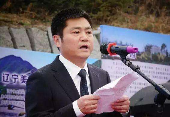 盖州市市委副书记,市长 徐海龙 主持