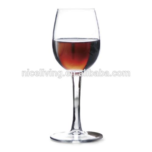 stemmed sherry glass