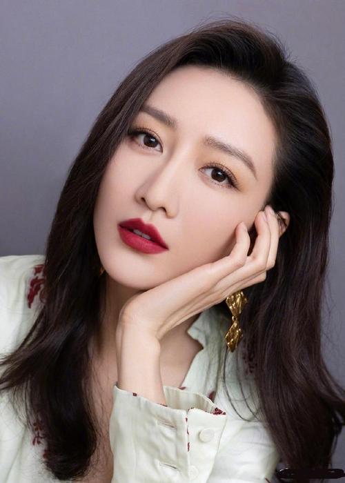 美女明星王鸥新春写真照欣赏