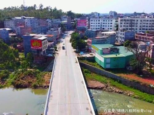 奋力直追的龙潭镇,未来将成为博白县一座靓丽的新城