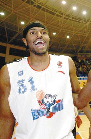 贾马尔·桑普森(东莞新世纪)