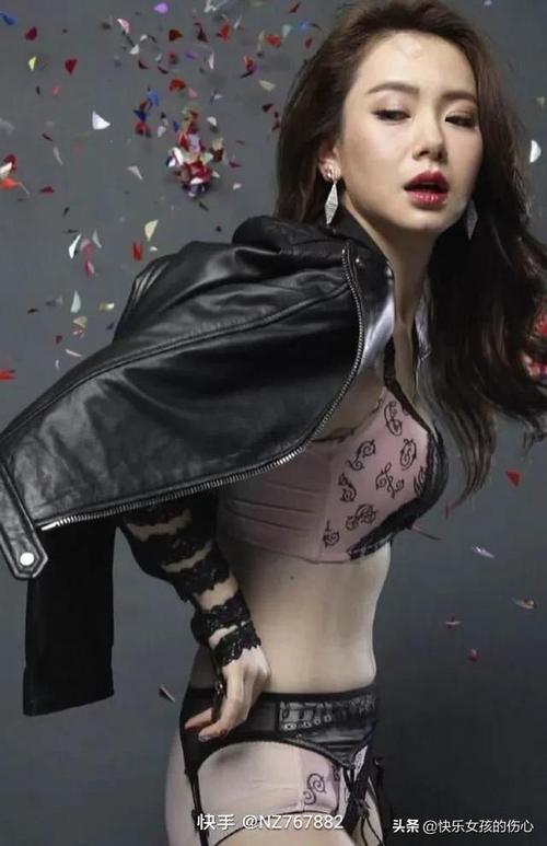 戚薇来啦完美身材