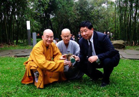 台湾之行系列报道(二)圣严法师骨灰植存的意义