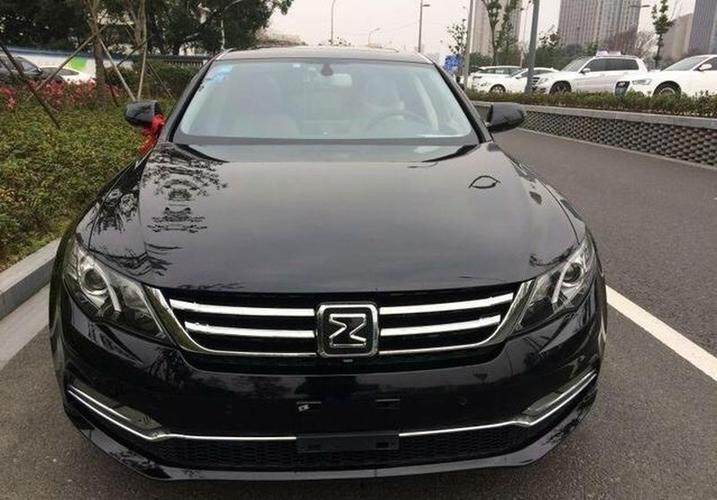 众泰z700 2016款 1.8t 双离合 豪华版