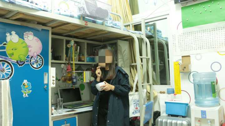我是河南的,想问一下郑州工业应用技术学院(华信学校)怎么样?