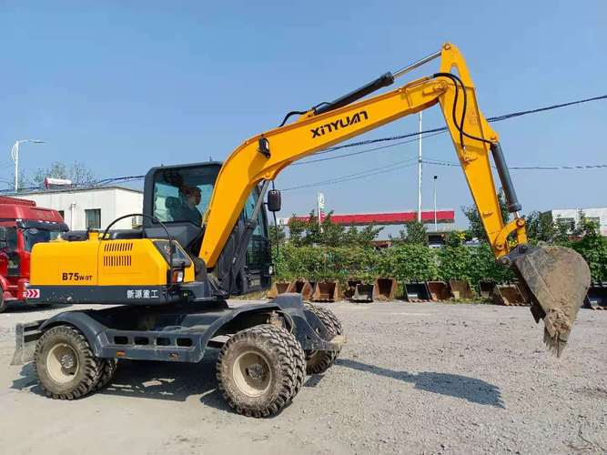 新源xyb75w-9轮式挖掘机