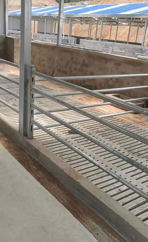 菜园篱笆围栏庭院围网小区围网景区护栏竹节护栏仿竹护栏品质保证