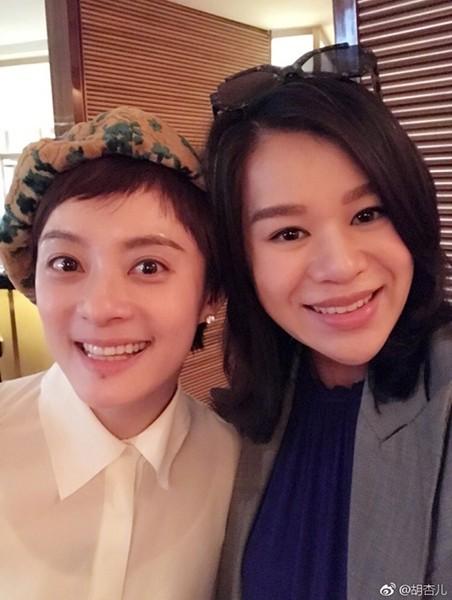 孙俪胡杏儿同框, 35 童颜姐妹花你服气吗?