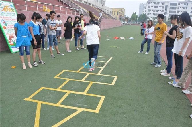 拓展游戏【跳房子】游戏规则介绍 拓展项目跳房子流程