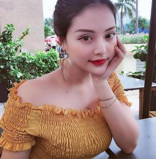 越南姑娘,健身1年成功瘦身,坦言最喜欢拳击