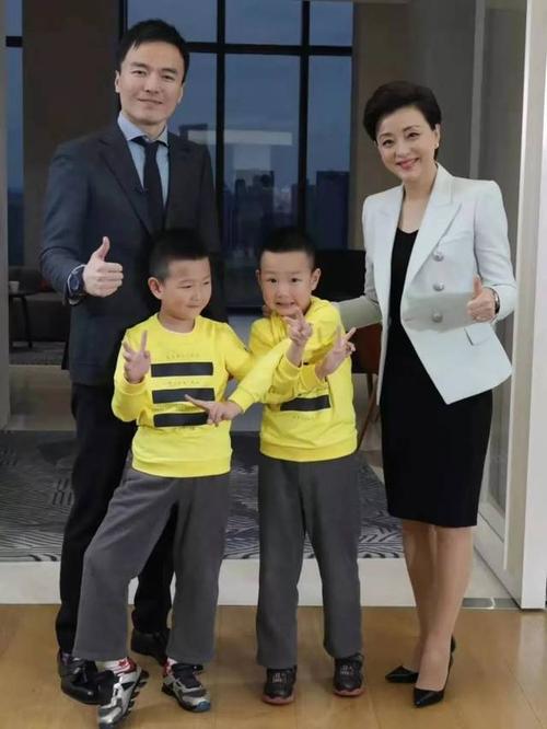 杨澜访谈录《探寻人工智能》第二季请到松鼠ai创始人栗浩洋接受采访