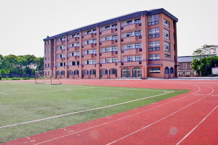 无锡市东湖塘中学招聘公告