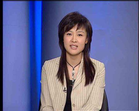 主持人李小萌