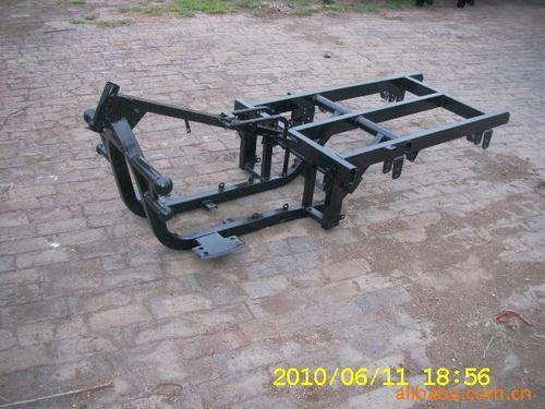 龙骨型三轮车车架(图)