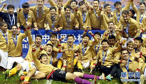 月29日下午,2015赛季中国足协杯决赛次回合赛事在上海虹口体育场进行