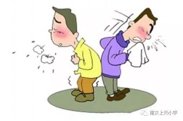 当咳嗽,咳痰超过2周,或是出现咯血,血痰等肺结核病可疑症状时,应及时