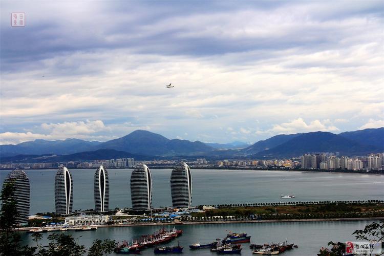 三亚市区全景照