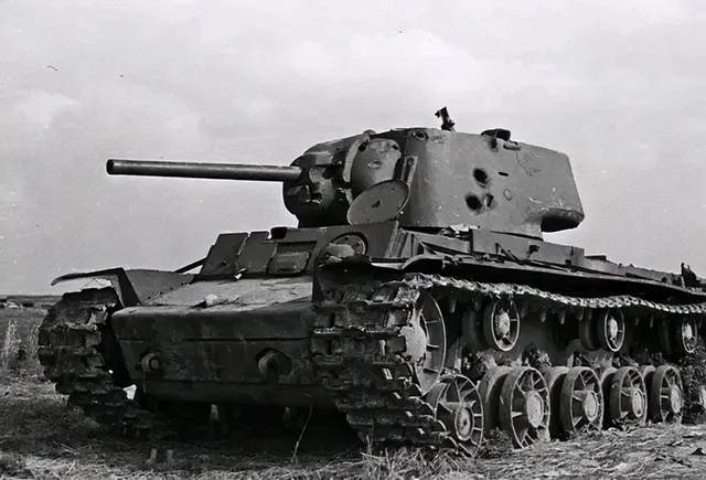 德军的钢铁梦魇——kv-1重型坦克,在坦克世界"儿孙满堂"|炮塔_网易