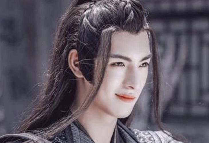 古装剧中5位美男"邪魅一笑",前4位帅气,唯独他却显得油腻!