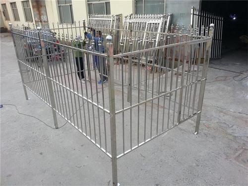 大岭山大朗长安专业不锈钢阳光棚护栏防盗网