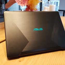 asus/华硕 顽石热血版 yx570zd2500吃鸡游戏本15.