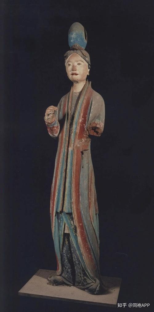 △晋祠圣母殿侍女 山口冠