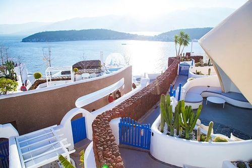 邦网红小镇丽江玉龙雪山泸沽湖香格里拉拉市海蓝月谷大理普达措虎跳峡