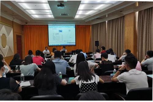 区统计局举办高明区统计数据管理平台系统业务培训会议