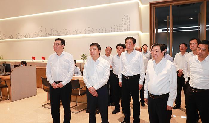 史立军朱立凡率市党政代表团在深圳考察