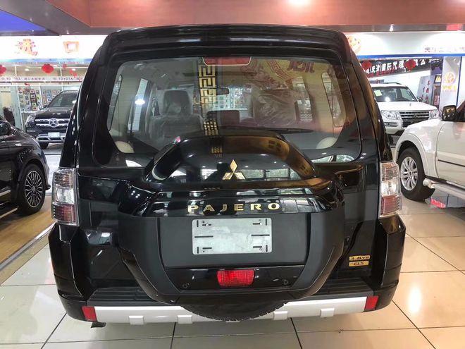 20款三菱帕杰罗v97天津现车最新优惠报价