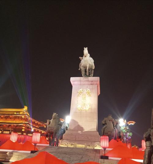 这是贞观文化广场耸立的李世民雕像