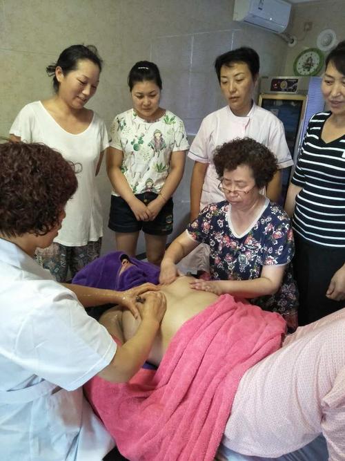 天爱名媛月子中心中医无痛催乳招生啦