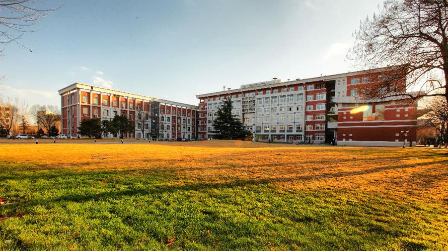 p>北京农学院( i>beijing university of agriculture /i>),简称"北