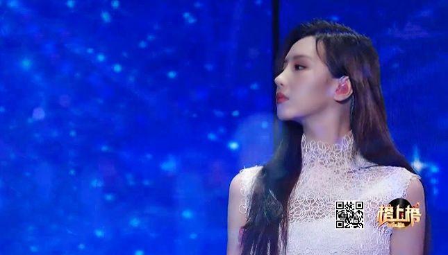 刘美麟登全球中文音乐榜上榜舞台现场大秀海豚音