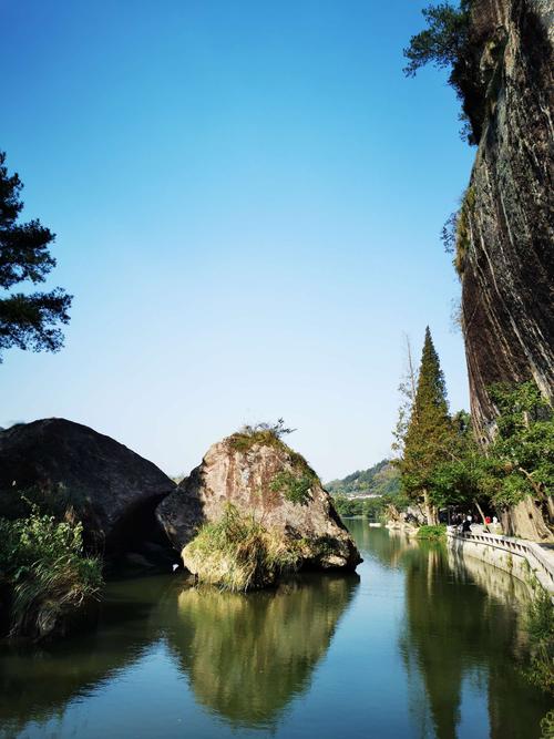 游览浙江仙都,小赤壁
