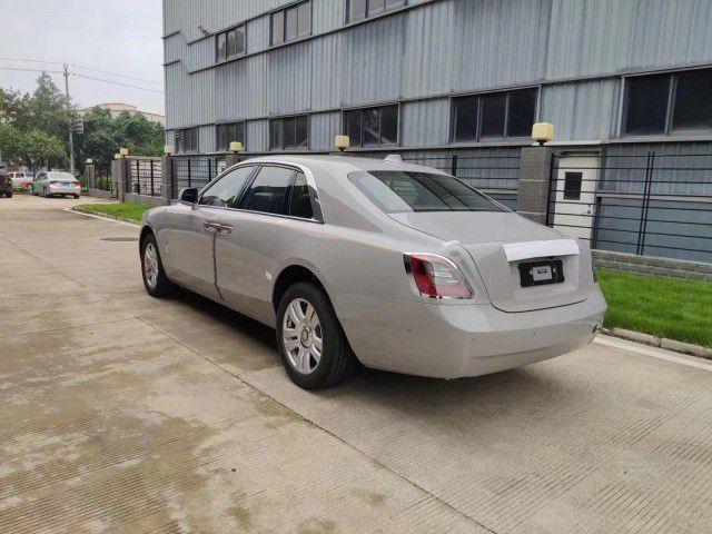 劳斯莱斯古斯特加长古斯特 zenith限量版,传世车型方可被劳斯莱斯赋予