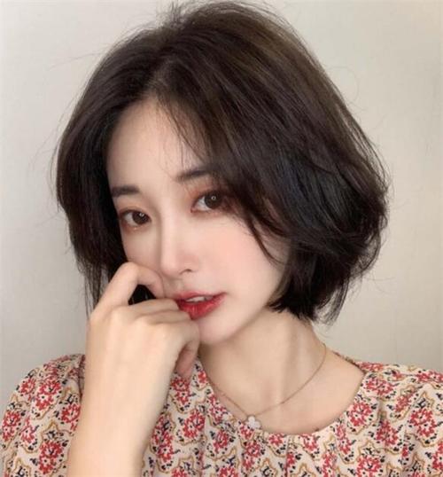 最新短发发型2021,短发女生不能错过的短发-妖姬屋