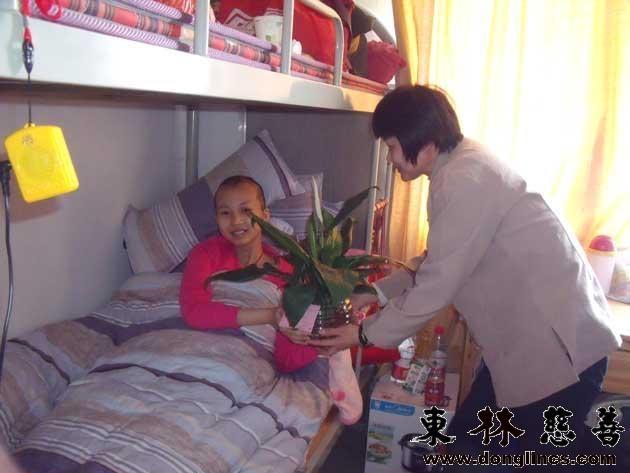 14岁白血病女姚映君孩去世后往生极乐净土