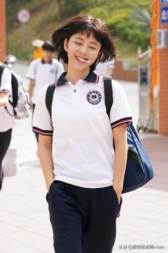 谭松韵个人资料以娃娃脸霸屏的谭松韵