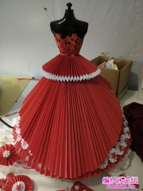 折纸婚纱裙的教程 手工折纸大全-蒲城教育文学网