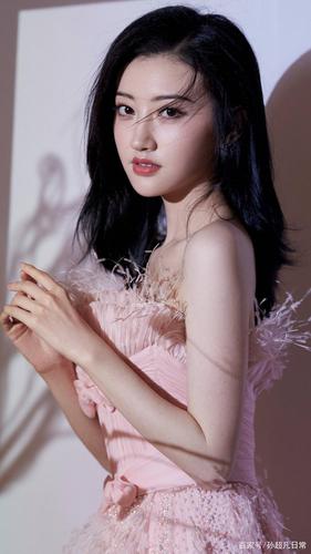 景甜高清壁纸:气质高雅,彰显女神魅力