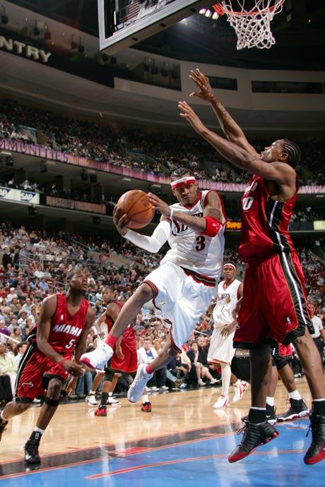 艾弗森突破分球