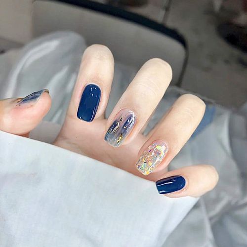 2020冬季美甲图片,2021年新年美甲图片 秋冬美甲雾霾蓝光疗指甲油胶2020年新款色流行色蓝色
