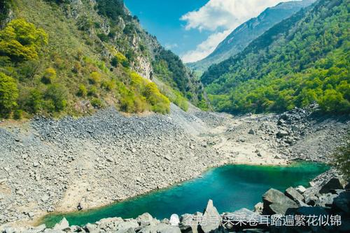 海子众多,森林茂密,夏避暑秋赏景,四川茂县这处风景你