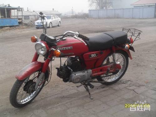 85年整车日本原装进口的铃木k90摩托车